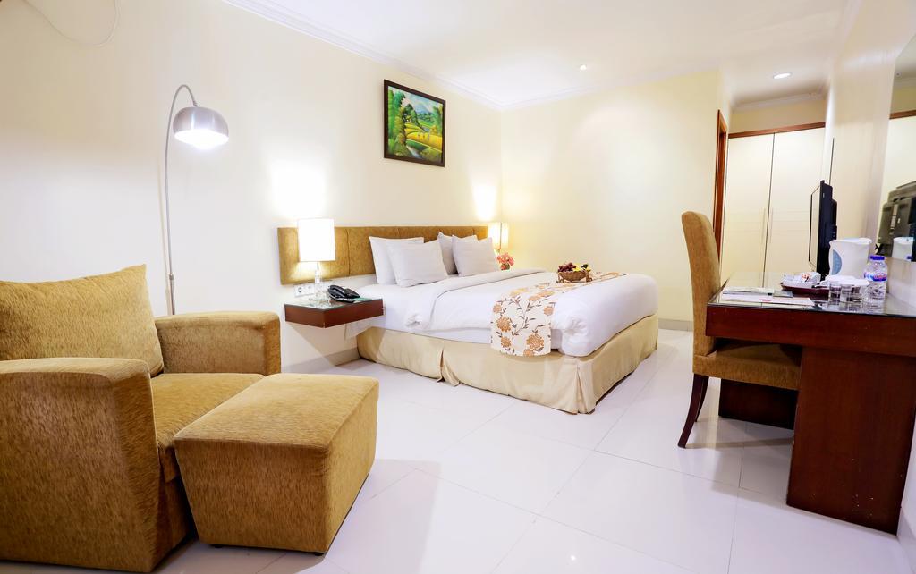 Villa Country Residence Surabaya Buitenkant foto